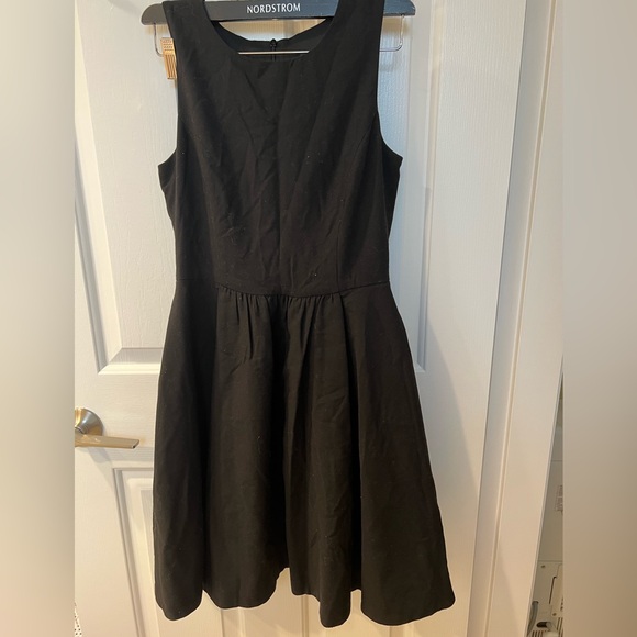 Sleeveless A-Line Black Zara Dress with Side Pockets - Picture 6 of 11